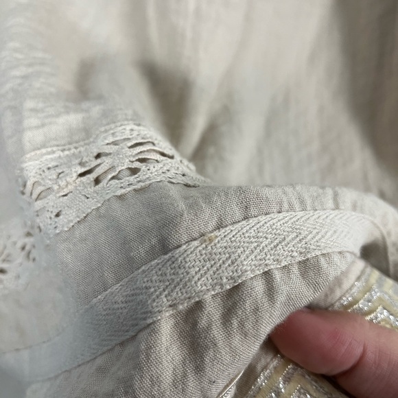 John Mark Women’s Tunic Blouse Beige Boho Pom Pom Trim Top Blouse Embellished S - Picture 8 of 8